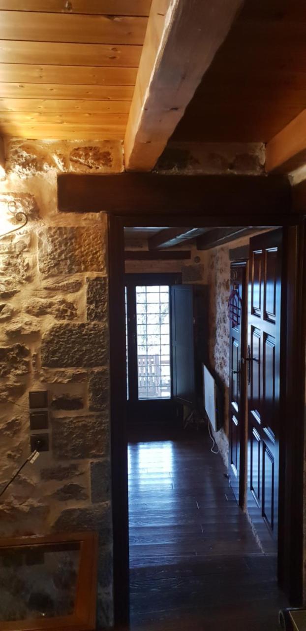 Mountain Villa Graviá エクステリア 写真